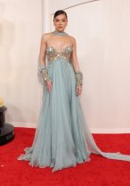 Hailee Steinfeld în Elie Saab Haute Couture