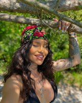 Diandra, ispita de la Insula Iubirii, are acid în buze și implanturi mamare