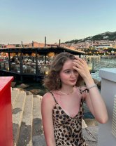 Irina Columbeanu a călătorit prin Europa cu nașii tatălui ei