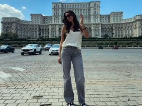 Fata cea mare a lui Adrian Mutu a venit în vizită în România