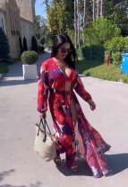 Deea Maxer are un corp de invidiat
