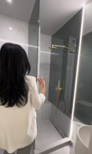 Apartamentul Andreei Tonciu din zona de lux a Capitalei se vinde mobilat și utilat