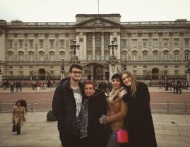 Copiii lui Alin Oprea au studiat la facultăți prestigioase din Londra