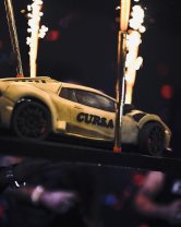Codin Maticiuc a petrecut ca în vremurile bune la aniversarea celor 44 de ani și a avut un tort în formă de mașină de curse