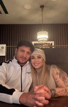 Ce bijuterie spectaculoasă a primit Anamaria Prodan de la Ronald Gavril, pe care îl consideră un bărbat matur, chiar dacă este mai tânăr decât ea