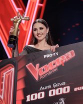 Ce va face Aura Șova, noua Voce a României, cu premiul de 100.000 de euro, cântă într-o trupă de coveruri