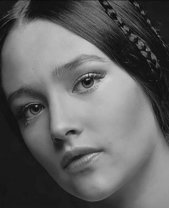 Olivia Hussey, cunoscută pentru rolul „Iisus din Nazaret" a murit
