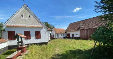 Tudor Chirilă se mută la țară? Cum arată casa lui de vacanță din Porumbacu. A restaurat o casă veche