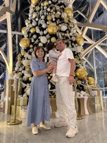 Theo Rose, vacanță de vis cu familia. Ipostaza rară cu ea și Anghel Damian. Părinții ei i-au însoțit în vacanță