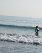 Cum arată Andreea Esca în costum de baie la 52 de ani. Extrem de rar apare așa pe internet, a pozat ca o sirenă