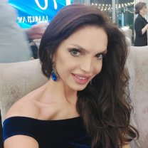 Cristina Spătar nu locuiește cu soțul ei în aceeași casă, deși sunt căsătoriți de aproape trei ani, între ei este o diferență de vârstă de patru ani