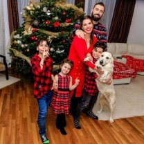 Cine sunt Andra și Andrei Stoica de la Power Couple. Motivul pentru care soția luptătorului nu prea merge la meciurile lui. Au trei copii împreună