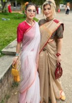 Loredana, vacanță exotică în India alături de fiica ei și Iulia Vântur. Oamenii au criticat-o din nou că și-a modificat exagerat pozele. Artista călătorește des cu fiica ei
