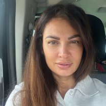 Cum arată Nicoleta Luciu fără pic de machiaj? Are 44 de ani și patru copii, dar nu se teme să-și arate "adevărata față" pe internet