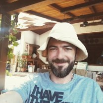 Cum arată casa de la țară a lui Dan Bordeianu. Are un mic colț de Rai la Brănești, de care se ocupă personal. Îi place să stea în natură