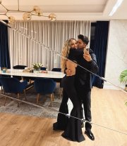 Sebastian Dobrincu s-a despărțit de Otniela Sandu, deși păreau extrem de fericiți. Tânărul milionar a fost surprins deja alături de fosta iubită, după trei luni alături de Otniela