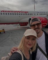 Elwira și Mihai Petre, mai îndrăgostiți ca oricând în vacanța lor de cuplu. Câți bani au scos din buzunar pentru locația de vis din Franța