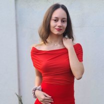Fiica lui Marian Drăgulescu, complicații după ce a fost operată pentru a șaptea oară. Beatrice s-a născut cu hipoacuzie bilaterală. Părinții îi sunt alături mereu, chiar dacă s-au despărțit