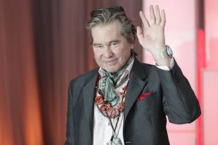 Val Kilmer, actorul din „Top Gun" a murit