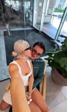 Primele imagini cu burtica de gravidă a lui Carmen Grebenișan. A anunțat că este însărcinată în patru luni la un an de la divorțul de Alex Militaru