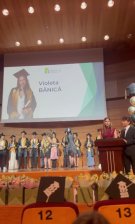 Andreea Marin și Ștefan Bănică, din nou împreună de dragul Violetei. Cum au apărut cei doi la ceremonia de absolvire a fiicei lor. Au fost lângă ea în ziua cea mare