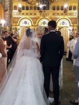 Imagini de colecție de la cea mai așteptată nuntă din fotbalul românesc. Florinel Coman și Ioana Timofeciuc, petrecere de milioane și la propriu, și la figurat. Slujba a avut loc la Catedrala Sfinții Petru și Pavel