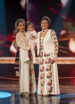 Emoții uriașe pentru Irina Loghin. A participat la prima serbare a Anei, nepoțica pe care i-a dăruit-o fiica ei și de care este foarte mândră