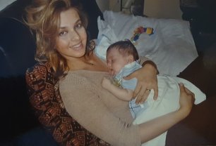 Bianca Brad, cea mai mândră mamă! Ce mesaj emoționant i-a transmis fiului ei, care a împlinit 20 de ani. Actrița cunoscută drept „Miss România” a devenit mamă la 37 de ani