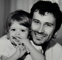 Ce mare și frumoasă a crescut fiica lui Nicolai Tand. Ilona este iubita lui David Măruță. Adolescenta s-a născut în 2010