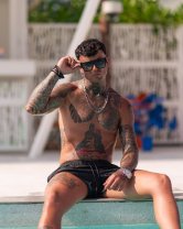 Cine este George "Jaguarul", ispita de la Insula Iubirii 2025. A mărturisit cum a ajuns să participe la emisiune, deși el nu s-a înscris. Are 33 de ani