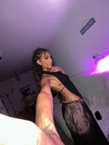 Cine este și cu ce se ocupă noua iubită a lui Florin Ristei. Este prima iubită oficială după ce s-a rupt logodna cu Naomi. Artistul a confirmat noua relație