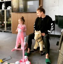 Simona Halep, mai fericită ca oricând! "Vine barza" și toată familia este în extaz: "Gemenii sunt deja iubiți". Campioana este implicată în viața nepoților