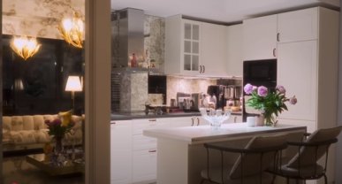 O nouă demonstrație de opulență, marca Selly! Cum arată noul lui apartament, recent renovat, într-una din zonele de lux ale capitalei. L-au ales pentru vederea spectaculoasă