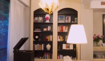 O nouă demonstrație de opulență, marca Selly! Cum arată noul lui apartament, recent renovat, într-una din zonele de lux ale capitalei. Iubita lui s-a ocupat de renovare