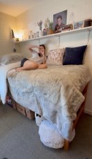 Cum arată camera de cămin a Violetei Bănică. Andreea Marin și-a însoțit fiica în America. Au muncit cot la cot pentru a decora totul după bunul plac al tinerei