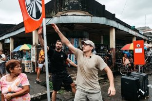 Cine este Alexandru Ion de la Asia Express. A plecat în aventura vieții lui alături de Ștefan Floroaica. I-a lăsat soției parolele de la conturile de pe rețelele sociale