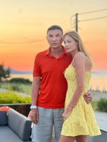 Cristi Borcea și Valentina Pelinel, din nou în atenția publicului. Oamenii din online susțin că s-au operat prea mult. Unele persoane le lasă comentarii răutăcioase pe rețelele sociale