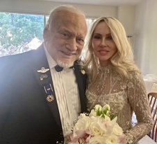 A murit românca Anca Faur, soția astronautului american Buzz Aldrin de 95 de ani.