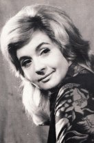 Cine a fost actrița celebră din România care a avut doi copii cu regretatul Emeric Ienei. Fostul antrenor a încetat din viață la 88 de ani. Vasilica Tastaman i-a devenit soție în anii '60