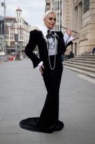 Monica Anghel a ajuns pentru a doua oară pe masa de operație pentru o problemă la coloană
