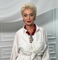 Monica Anghel a ajuns pentru a doua oară pe masa de operație. A slăbit 40 de kilograme!