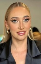 Ilona Brezoianu, primele declarații după ce a devenit mamă. Vedeta a anunțat că este însărcinată în luna mai