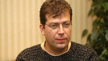 A murit Artan. Adrian Pleșca a fost fondatorul trupelor Partizan și Timpuri Noi. A suferit un AVC