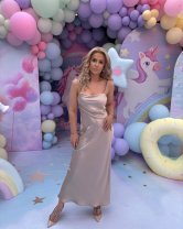 Fosta soție a lui CRBL și-a refăcut viața după divorț: „O să vă fac cunoștință în viitor”. Nu s-a grăbit după despărțire și a așteptat să își dea seama ce își dorește