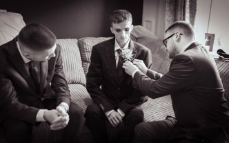 Stephen, un tânăr de 23 de ani, a murit chiar de Crăciun, după ce și-a văzut ultima dată fetița. Și-a luat rămas bun de la ea în Ajun. S-a stins la scurt timp după nuntă