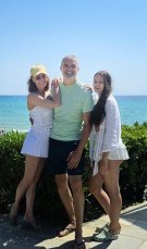Aurelian Temișan și Monica Davidescu au aniversat 31 de ani de la prima întâlnire. "31 de ani în care am trăit de toate". Au o fiică pe nume Dora