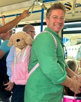 Pavel Bartoș, mai sincer ca oricând despre cum este el ca tată de trei fete. "Noi, tații de fete, avem chestia asta că ne luăm pușcă". Actorul are 51 de ani