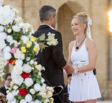 Sandra Izbașa știe cum să-și răsfețe soțul. Cadoul de 18.000 de euro pe care i l-a făcut lui Răzvan Bănică. Relația lor a debutat fulgerător
