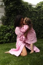 Ruxandra Luca, dată afară de la Antena 1 după scandalul din benzinărie? Riscă să piardă custodia copiilor dacă rămâne fără job. Iubitul ei este chirurg și se zvonește că este însurat