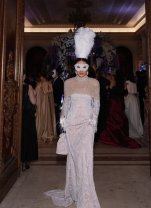 Oana Roman, reacție acidă la adresa vedetelor care au participat la balul Bridgerton. „Toți prinții și prințesele închipuite”. Adelina Pestrițu
